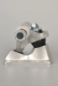 Bullet Raw Trucks