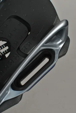 Burton M Genesis Est Step On