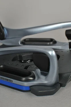 Burton M Genesis Est Step On