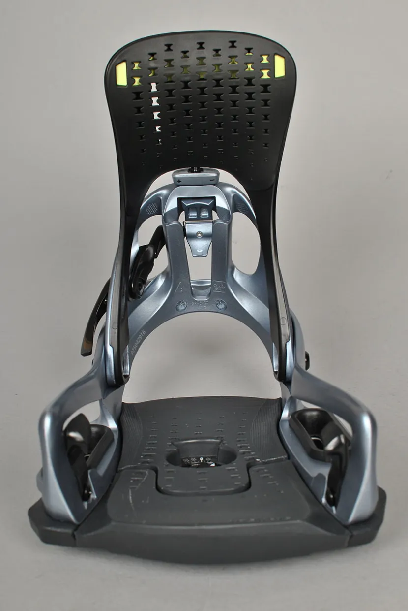 Burton M Genesis Est Step On