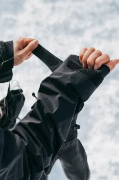 Burton Womens [ak] Upshift Gore-Tex® Jacket & Bib Pants