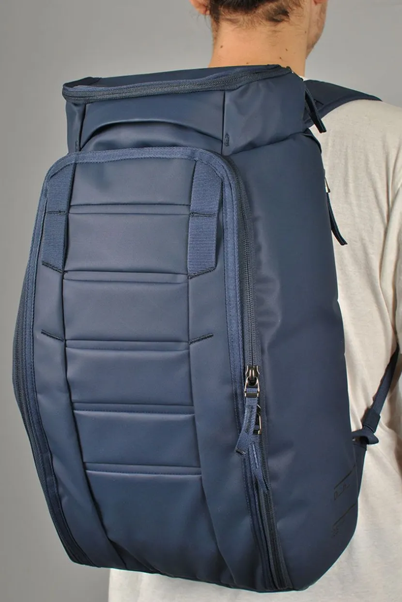 Db Hugger Backpack 25L