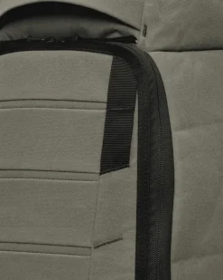Db Hugger Backpack 30L
