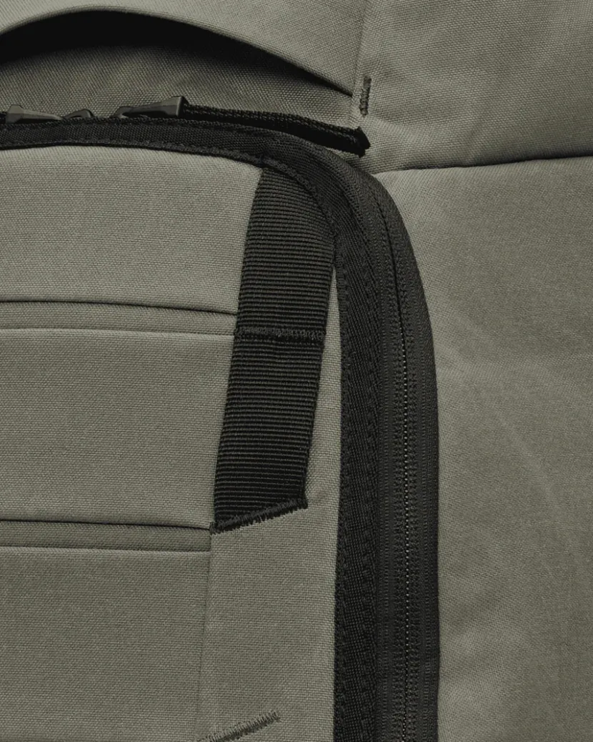 Db Hugger Backpack 25L