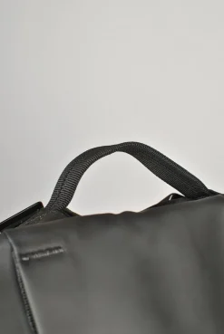 Db Hugger Base Backpack 15L