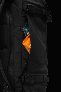 Db Snow Pro Backpack 32L
