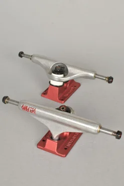 Independent Delfino Stage 11 Hollow Trucks