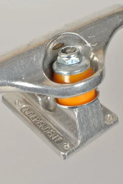 Independent Standard Stage 11 Trucks