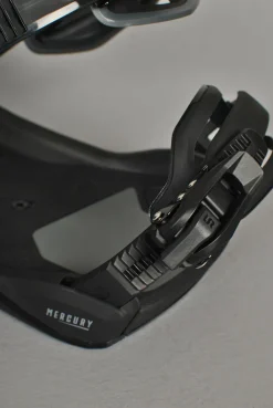 Jones Snowboards Flagship + Fase™ Snowboardpakke