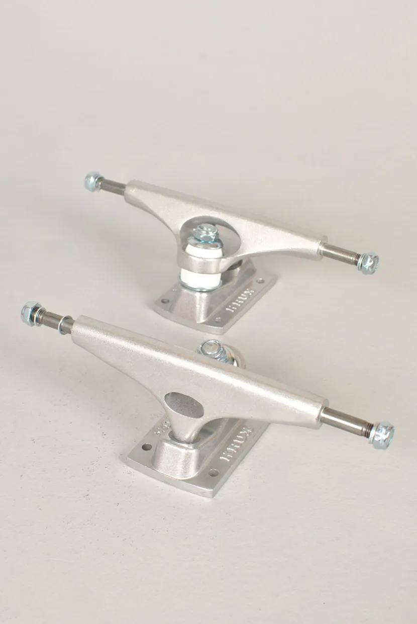 Krux K5 Silver Polished Trucks