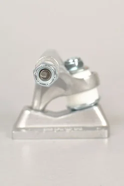 Krux K5 Silver Polished Trucks