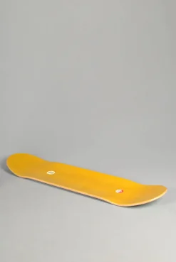 Magenta Skateboards Vivien Feil Buildings 8.4