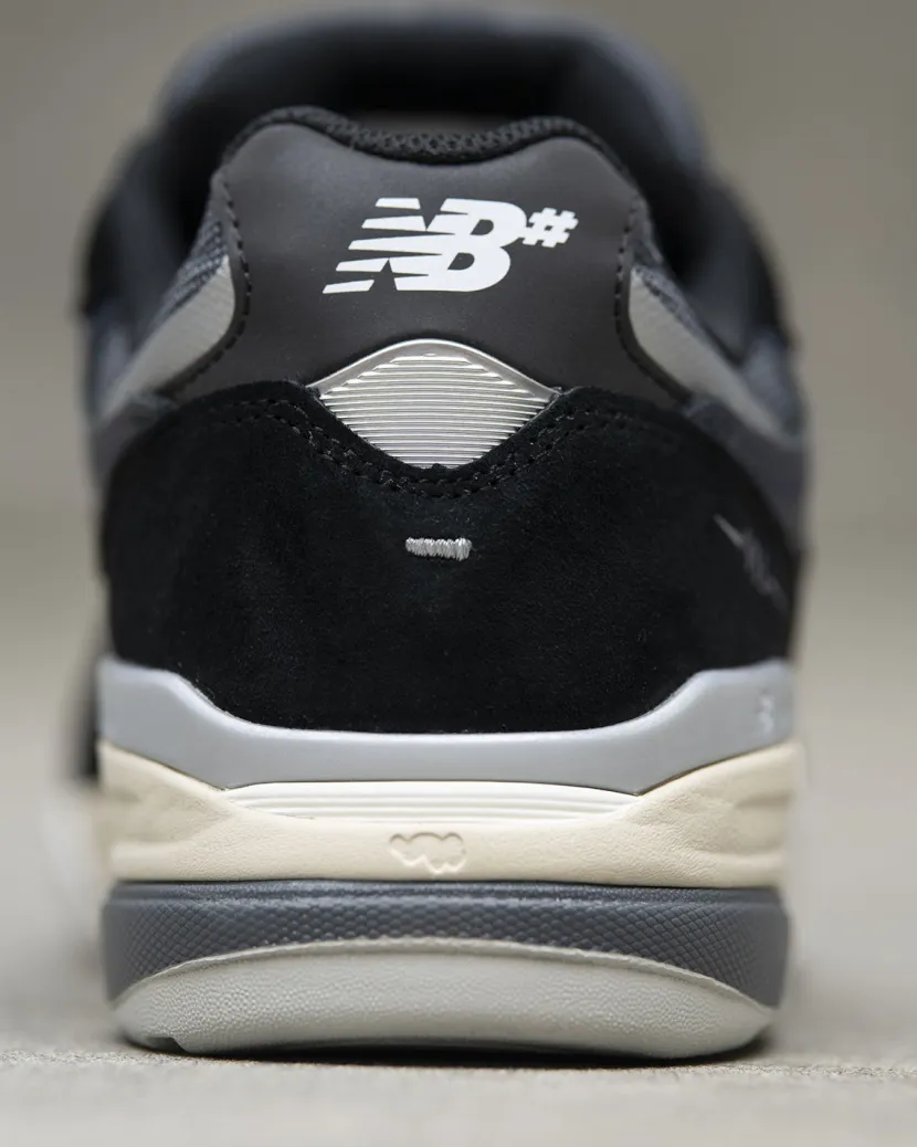 New Balance Un933Bnt