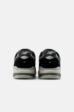 New Balance Un933Bnt