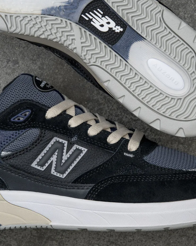 New Balance Un933Bnt