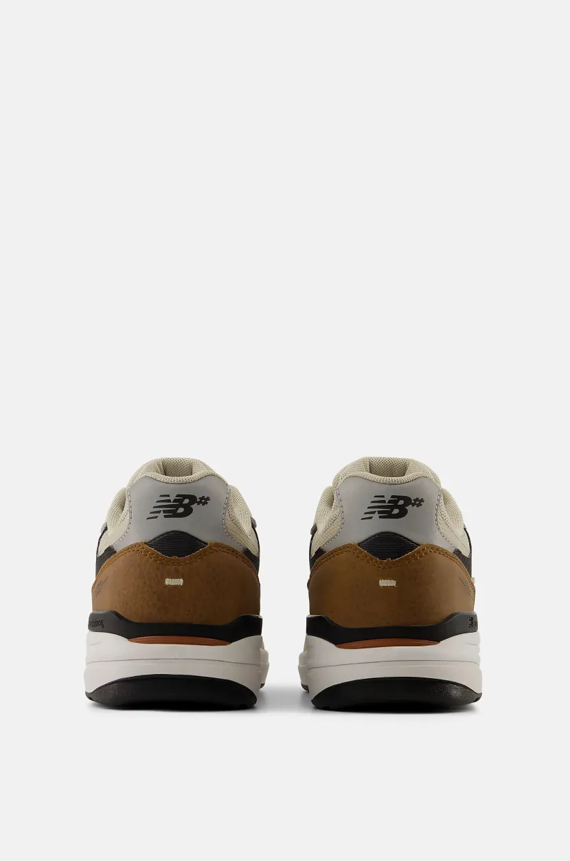 New Balance Un933One