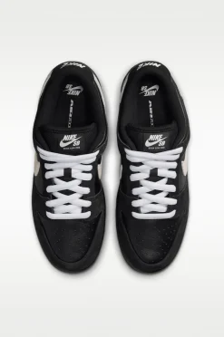 Nike SB Dunk Low Pro