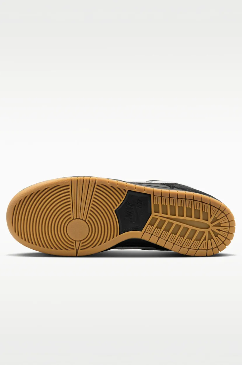 Nike SB Dunk Low Pro