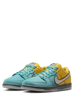 Nike SB Dunk Low Pro