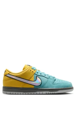 Nike SB Dunk Low Pro