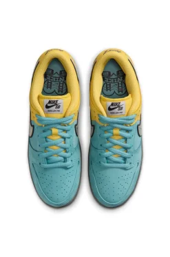 Nike SB Dunk Low Pro