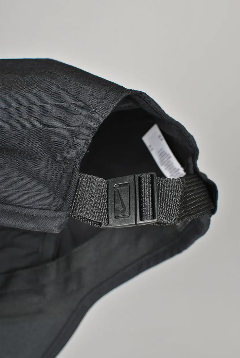 Nike SB Fly Adjustable 5 Panel Cap