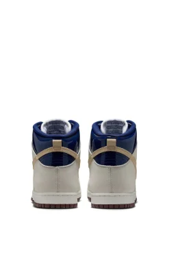 Nike SB Sb Dunk High Pro x Beyond Store