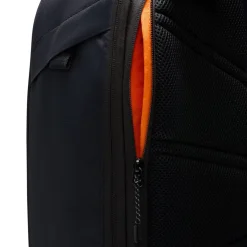 Nike SB Sportswear Commute