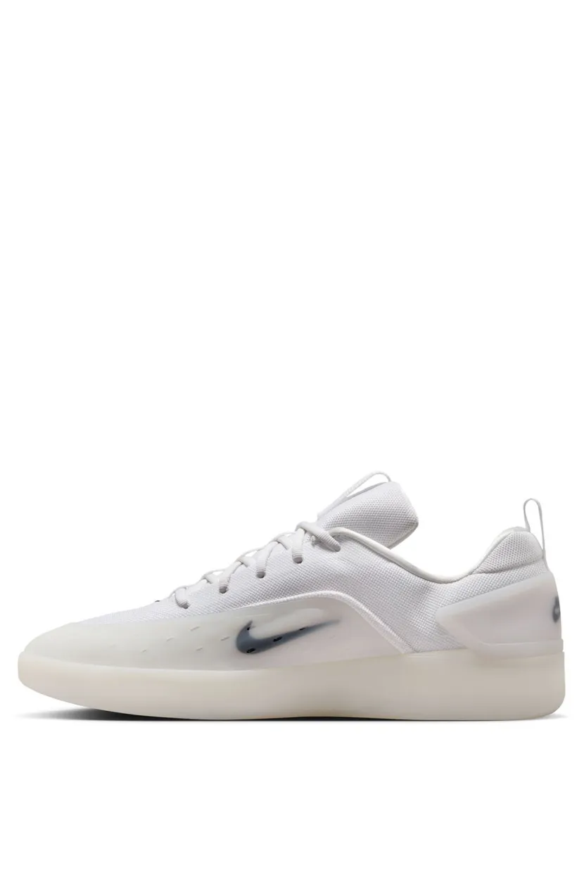 Nike SB Zoom Nyjah 4