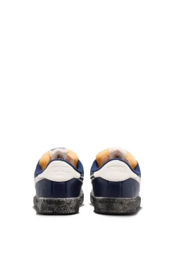 Nike SB Zoom Tennis Classic x Rassvet