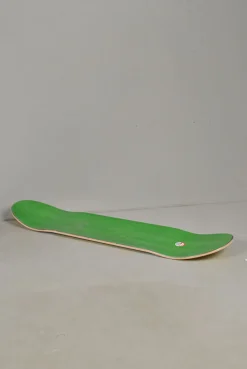Real Skateboards Team Classic Oval 8.06