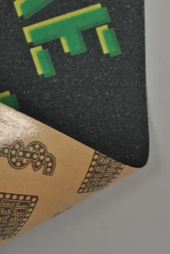 Shake Junt Sprayed Griptape