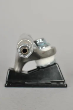 Thunder Desarmo Stamped Hollow Lights Trucks