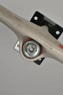 Thunder Ishod Bloodsport Lights Trucks