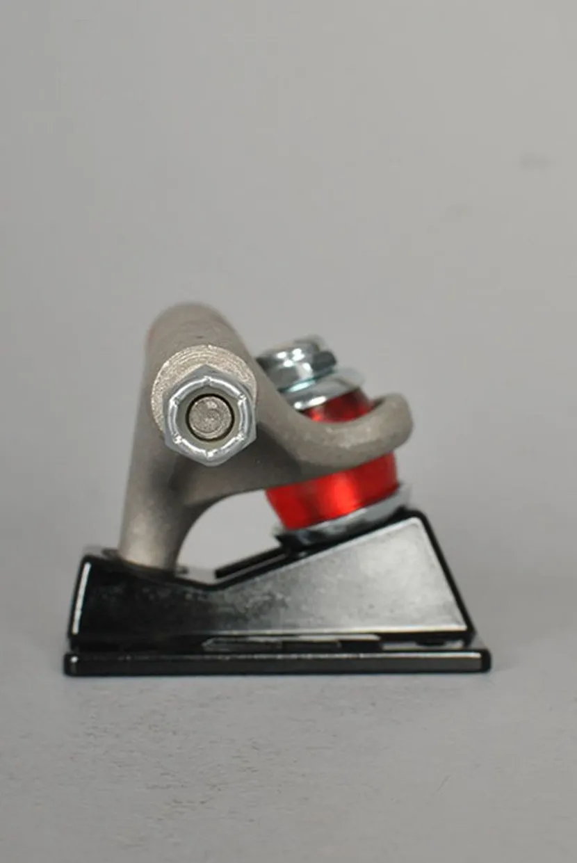 Thunder Ishod Bloodsport Lights Trucks