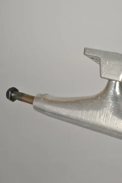 Thunder Team Hollows Polished Trucks