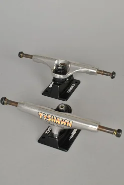 Thunder Tyshawn So Good Hollow Lights Trucks