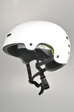 TSG Evolution Skatehjelm