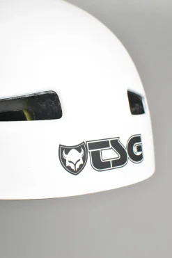 TSG Evolution Skatehjelm