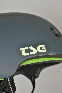 TSG Meta Skatehjelm