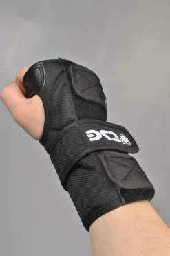 TSG Wristguard Professional